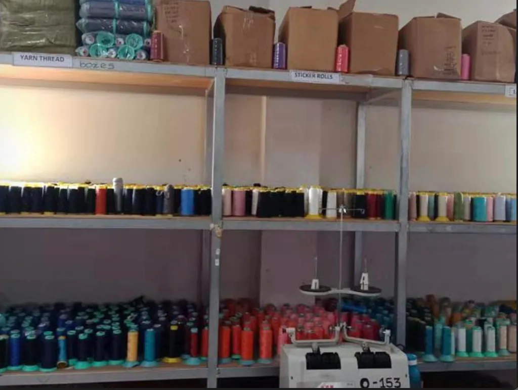 Thread storage in the trims and accessory store